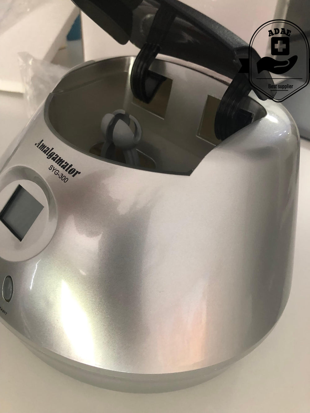 Noiseless Digital  Dental Amalgamator SYG300 - ADAE Dental Online Store
